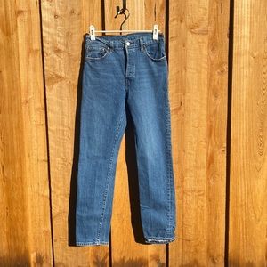 Levi’s button fly 501s Straight leg 29x32